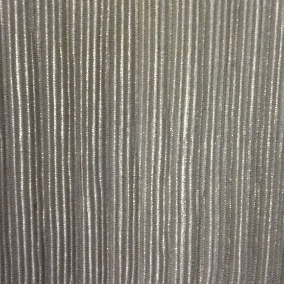 Notations Golden Metallic Cap Sleeve Ribbed Shell NWOT - Picture 5 of 8